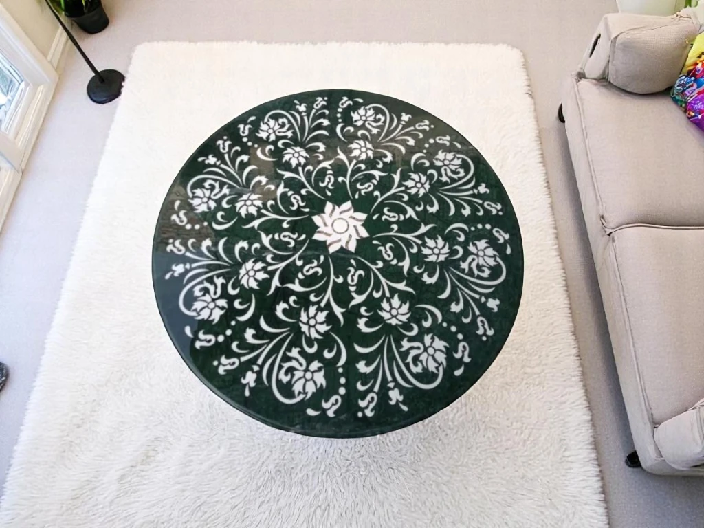 Round Marble Cafe Table for Modern Interiors
